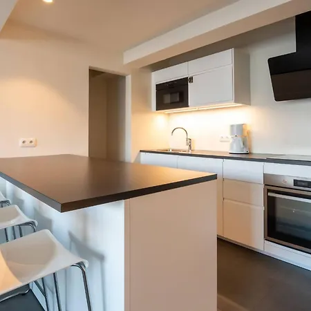 Apartamento And Bright With Parking For 8